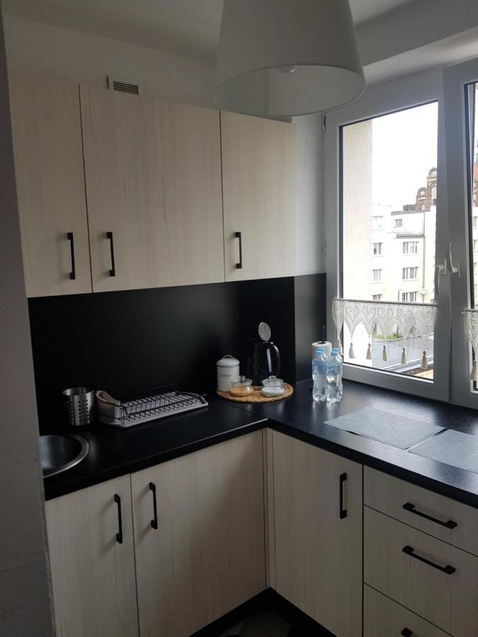 Apartament Przy Ratuszu マルボルク エクステリア 写真
